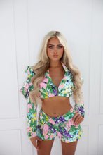 Load image into Gallery viewer, The SOLEIA Cropped Jacket and Shorts - Floral Print Sequin